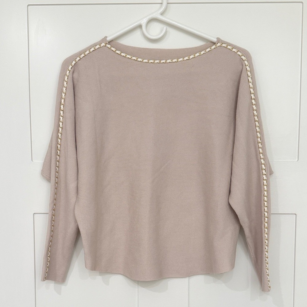 LIV Milano Women Mauve Ribbed Knit Boatneck Sweater Gold Chain Detail Small NWT